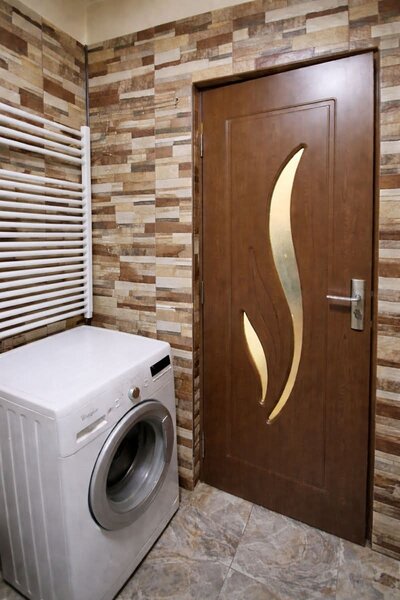 Pecineaga, Salaj, 10 min. de Unirii, garsoniera,