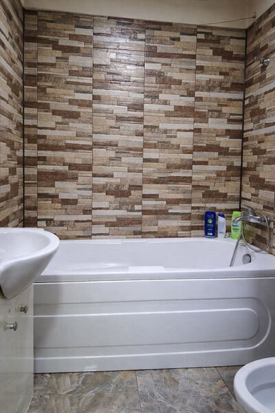 Pecineaga, Salaj, 10 min. de Unirii, garsoniera,